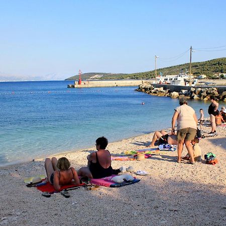 Apartments By The Sea Slatine, Ciovo - 6000 Luaran gambar