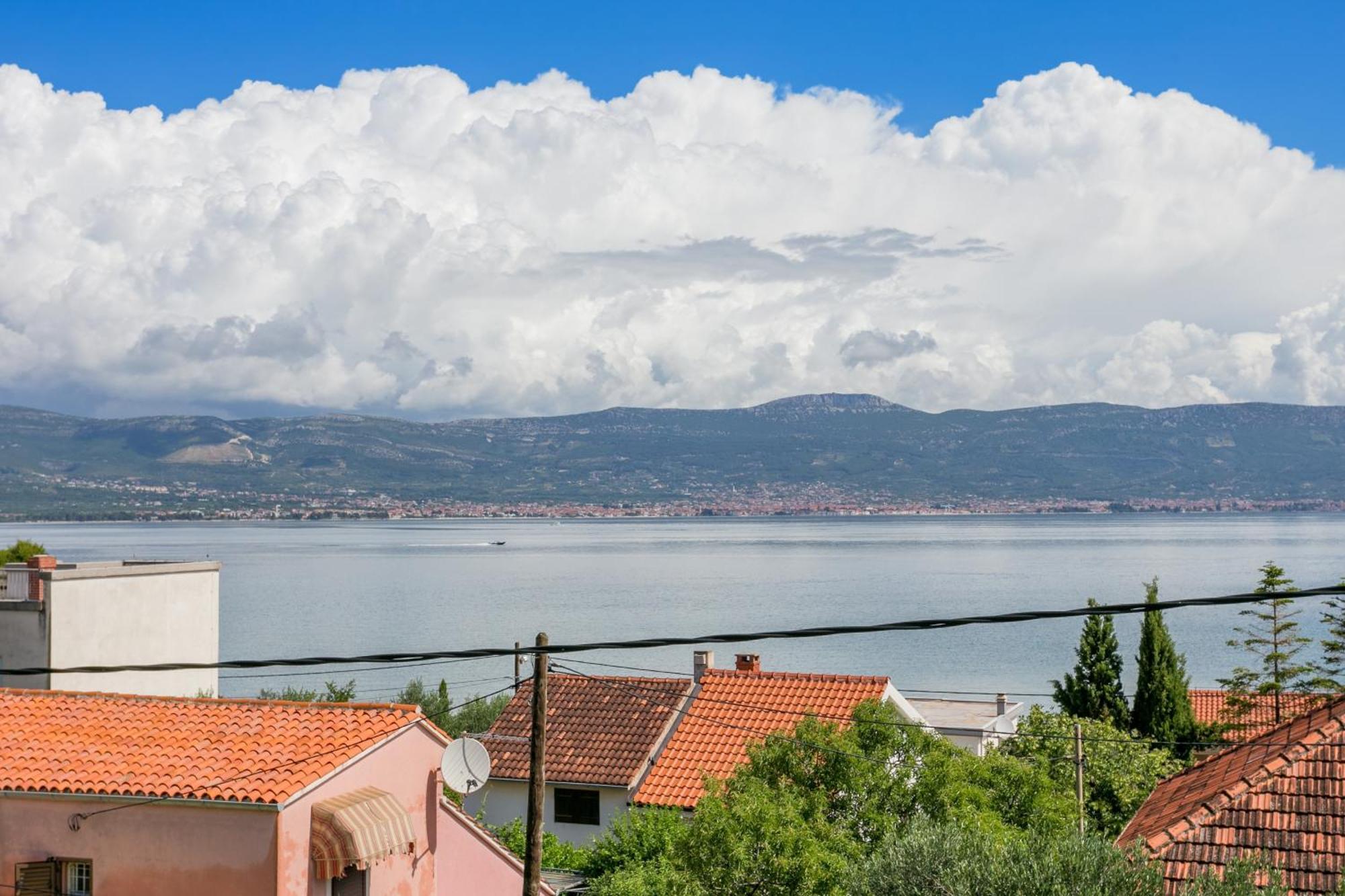 Apartments By The Sea Slatine, Ciovo - 6000 Luaran gambar